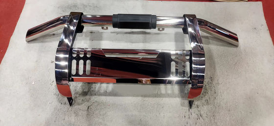 Nuevo Easy Car Frente del parachoques delantero de acero inoxidable Bull Bar con luces LED para toyota Hilux Vigo Revo Rocco Nissan NP300 Navara Isuzu Mitsubishi Volkswagen Ford F150 Raptor Ranger