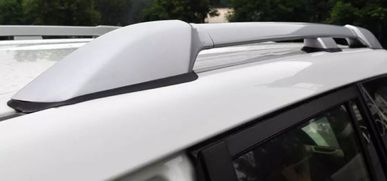 Transporte de sus mercancías de manera segura y eficiente con el bastidor del techo del automóvil
