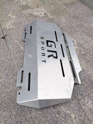 2022-2023 GR Hilux REVO ROCCO Placa de protección inferior fácil de instalar