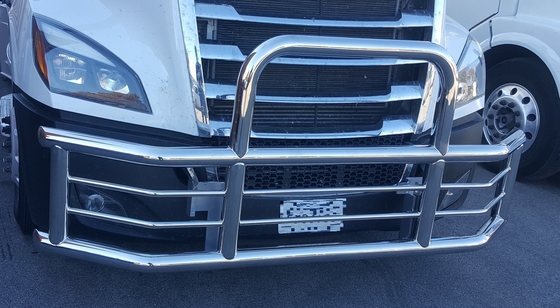 Fábrica de Dongsui Nuevo diseño de camión para el camión para el camión para el camión para el camión de carga Cascadia Volvo International Prostar Kenworth Peterbilt Mack Pinnacle