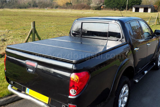 Cubierta de plataforma del camión del doblez de Wholesale Aluminum Tri del fabricante del OEM instalación fácil de 10 minutos para Hilux Revo