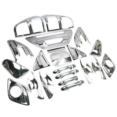 Astilla plástica amistosa del equipo de Chrome del coche de Eco y color negro para Hilux Revo 2015+
