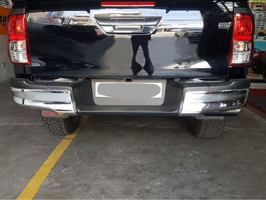 Protector cromado negro del parachoques trasero del coche los 218*24*17cm para Hilux Vigo 2004 - 2015