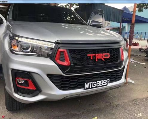 El 100% probó el equipo negro DO-BP-R04 de la carrocería para Toyota Hilux Revo