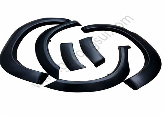 La defensa plástica probada el 100% del camión del ABS señala por medio de luces conveniente para Toyota Hilux Revo