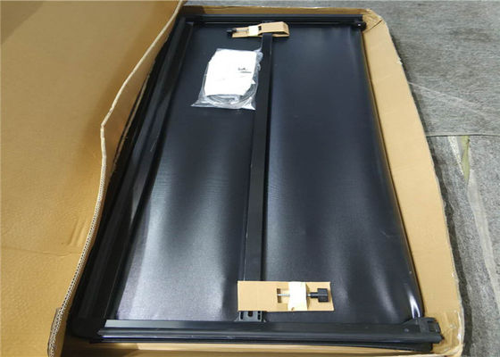 Cubierta de cama triple suave del Tonneau del PVC 12 meses de garantía para Toyota Hulix Revo