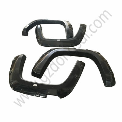La recogida defensa delantera/posterior de 4*4 señala por medio de luces los guardabarros para Volkswagen Amarok 2011+