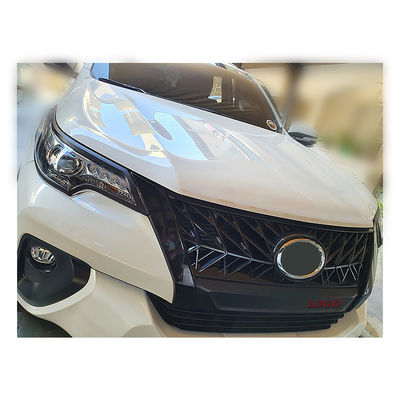 Malla delantera durable de la parrilla para la parrilla del fortuner de los equipos del cuerpo de Toyota Fortuner 4x4