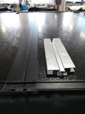 Cubierta triple dura del coche para el guardabosques Hilux Amarok F150 Tacoma