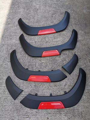 Llamaradas de la defensa del camión para Toyota Hilux Revo 2016-2019 y 2021