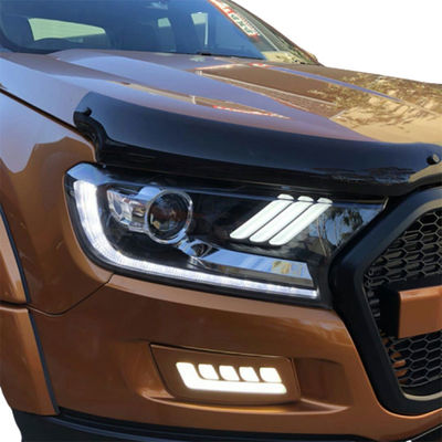 Luz de la cola de la linterna de Ford Ranger T7 2015+ con la linterna de la vuelta de la flámula