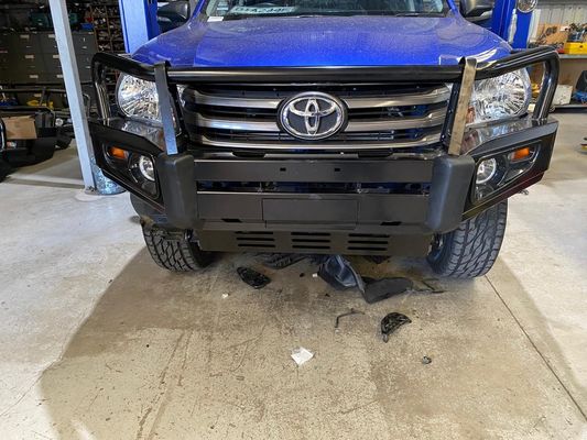 Acero Front Bull Bar For Toyota Hilux Revo Vigo Nissan Navara Np de Wholesale Powder Coated del fabricante del OEM 300 D40