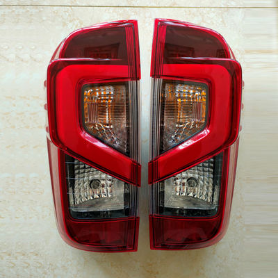 ABS corriente auto LED de la linterna de la luz impermeable de la cola para Nissan Navara