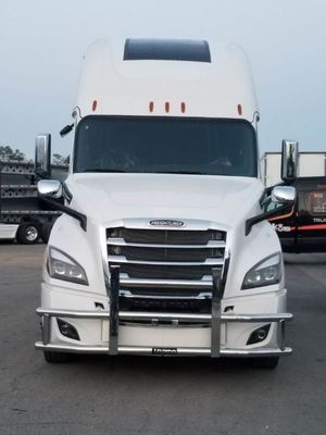 Parachoques resistentes para camiones Dongsui Factory, protectores contra ciervos para Freightliner Cascadia, For Volvo, International Prostar, Kenworth, Peterbilt, Mack Pinnacle